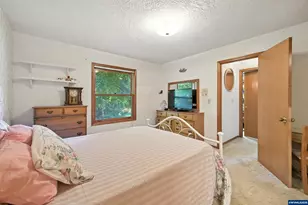 751 Catron St N St, Monmouth, OR 97361 - Photo 19