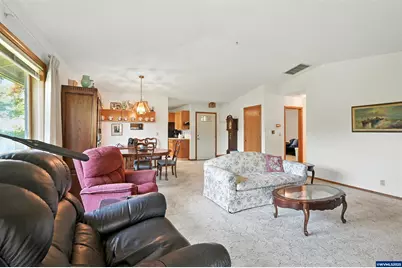 751 Catron St N St, Monmouth, OR 97361 - Photo 5