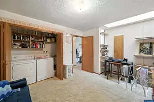 751 Catron St N St, Monmouth, OR 97361 - Photo 15