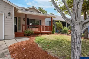 1748 Salmon River St NW, Salem, OR 97304 - Photo 3