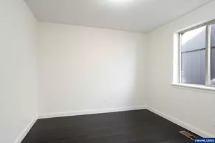 1748 Salmon River St NW, Salem, OR 97304 - Photo 21