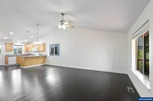 1748 Salmon River St NW, Salem, OR 97304 - Photo 9