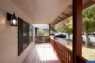 1748 Salmon River St NW, Salem, OR 97304 - Photo 5