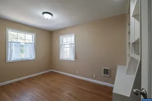 740 Main St, Aumsville, OR 97325 - Photo 17