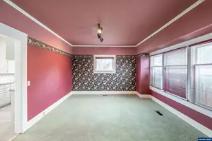 317 9th Av SW, Albany, OR 97321 - Photo 9