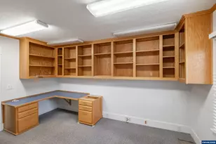 317 9th Av SW, Albany, OR 97321 - Photo 21