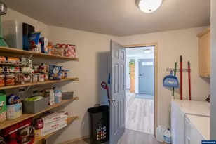 1730 Cedar St, Sweet Home, OR 97386 - Photo 11