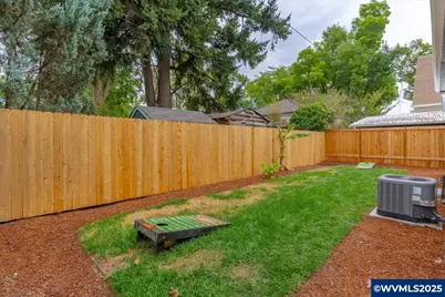 585 Jefferson St NE, Salem, OR 97301 - Photo 31
