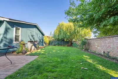 11105 Main St NE #6, Donald, OR 97020 - Photo 19