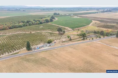 8100 Buena Vista Rd, Independence, OR 97351 - Photo 49