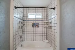 8100 Buena Vista Rd, Independence, OR 97351 - Photo 33