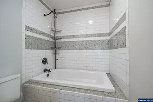 8100 Buena Vista Rd, Independence, OR 97351 - Photo 19