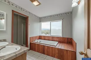 8100 Buena Vista Rd, Independence, OR 97351 - Photo 41