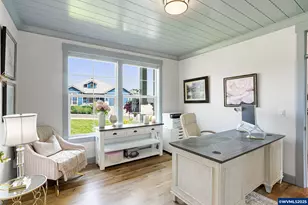 493 NW Crater Lk Dr, Dallas, OR 97338 - Photo 31