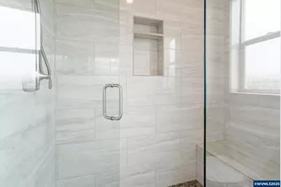 493 NW Crater Lake Dr, Dallas, OR 97338 - Photo 43