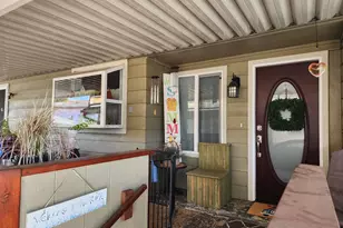 5422 Portland Rd NE, Salem, OR 97305 - Photo 3