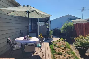 5422 Portland Rd NE, Salem, OR 97305 - Photo 29