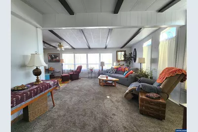 5422 Portland Rd NE #127, Salem, OR 97305 - Photo 7