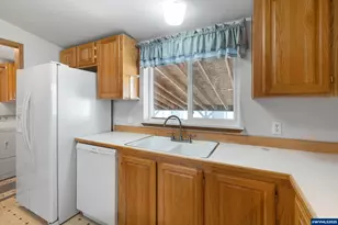 5050 Columbus #169 St, Albany, OR 97322 - Photo 11