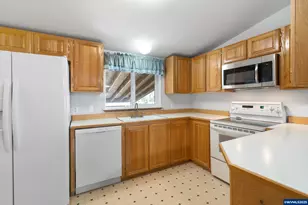 5050 Columbus #169 St, Albany, OR 97322 - Photo 9