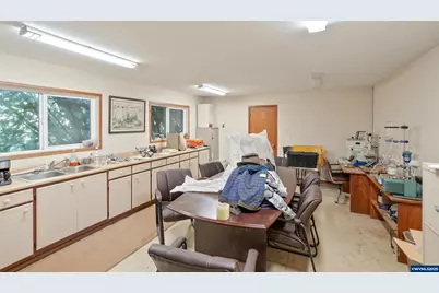 21988 Case (21938-22068) Rd, Aurora, OR 97002 - Photo 27