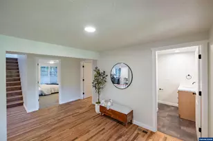 43083 Island Inn Dr, Lebanon, OR 97355 - Photo 19