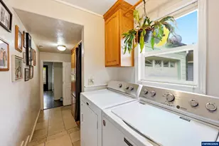 1050 SW Ellis St, Dallas, OR 97338 - Photo 21