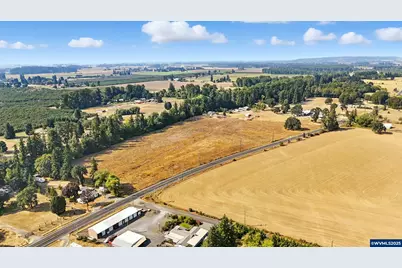 33788 Brewster Rd, Lebanon, OR 97355 - Photo 3