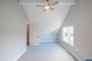 995 Fairview Ave SE, Salem, OR 97302 - Photo 35