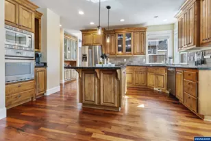 2716 Old Farm Ave NW, Salem, OR 97304 - Photo 13