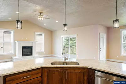 708 NW George Ct, Sublimity, OR 97385 - Photo 13