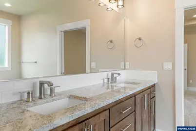 708 NW George Ct, Sublimity, OR 97385 - Photo 25