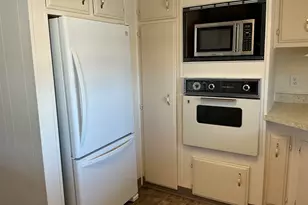 5422 Portland #24 Rd NE, Salem, OR 97305 - Photo 5