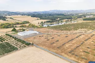 595 N Fir Villa Rd, Dallas, OR 97338 - Photo 3