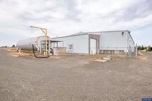 595 N Fir Villa Rd, Dallas, OR 97338 - Photo 29