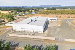 595 N Fir Villa Rd, Dallas, OR 97338 - Photo 5