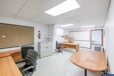 595 N Fir Villa Rd, Dallas, OR 97338 - Photo 25