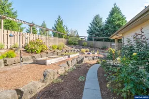 3597 NW Goldfinch Pl, Corvallis, OR 97330 - Photo 39