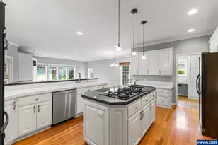 6467 Hogan Dr N, Keizer, OR 97393 - Photo 17