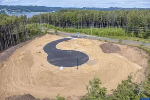 723 SE 42nd Pl, Newport, OR 97366 - Photo 27