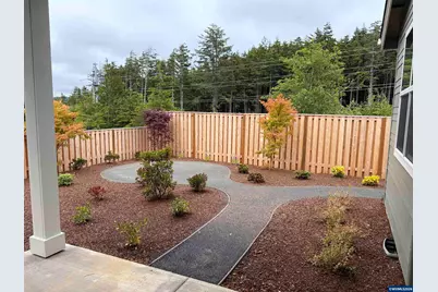 723 SE 42nd Pl, Newport, OR 97366 - Photo 37