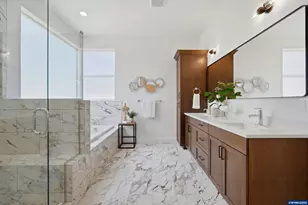 723 SE 42nd Pl, Newport, OR 97366 - Photo 15