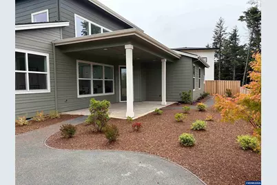 723 SE 42nd Pl, Newport, OR 97366 - Photo 41