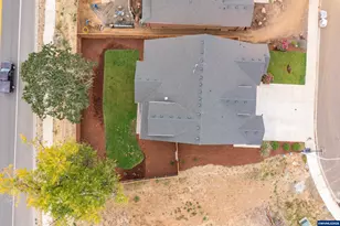 593 NE Evergreen Ave, Dallas, OR 97338 - Photo 7