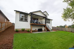 593 NE Evergreen Ave, Dallas, OR 97338 - Photo 49