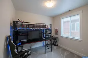 593 NE Evergreen Ave, Dallas, OR 97338 - Photo 19