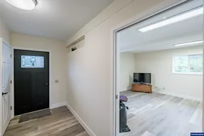 40235 Rainbow Dr, Scio, OR 97374 - Photo 9