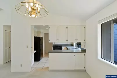 4366 Alderbrook Av SE, Salem, OR 97302 - Photo 13