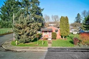 488 B St, Independence, OR 97351 - Photo 33