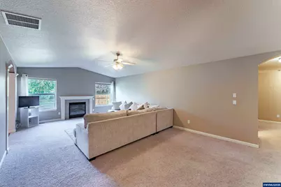 2514 Baines Bl, Hubbard, OR 97032 - Photo 5
